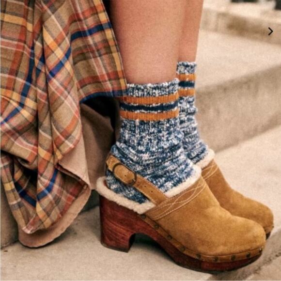 Sezane Taylor Suede Slingback Clogs Shearling Lined NWOB - Picture 11 of 12